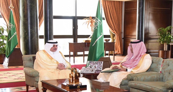 الأمير فهد بن سلطان يلتقي مدير جامعة تبوك