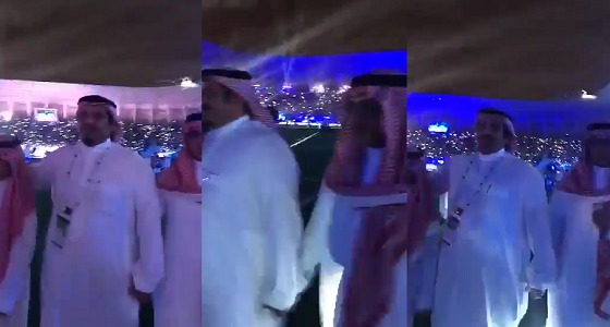 بالفيديو.. نواف بن سعد يشارك فرحته مع أبنائه