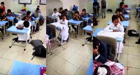 بالفيديو.. بكاء طلاب بعد علمهم بتقاعد معلمهم