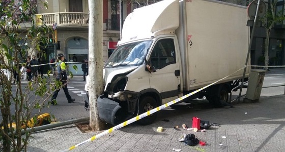إصابة 8 أشخاص في حادث دهس جماعي ببرشلونة