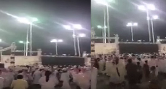 بالفيديو..شجار بالأيدي بين الحضور بمهرجان شرورة في نجران