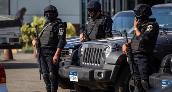 مقتل ضابط مصري وإصابة إثنين خلال عملية أمنية في الصعيد