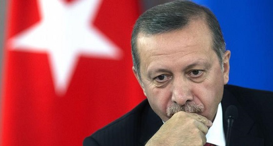 في مسرحية هزلية.. أردوغان يترشح للانتخابات الرئاسية التركية المبكرة