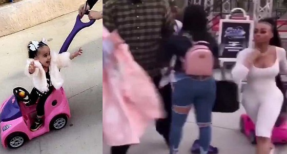 بالفيديو.. مغنية شهيرة تهاجم سيدة اعتدت على طفلتها