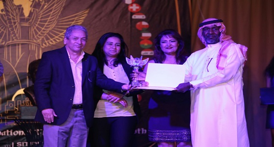 الكويت وإيطاليا تقتسمان جائزة العرض الأفضل في مهرجان شرم الشيخ المسرحي