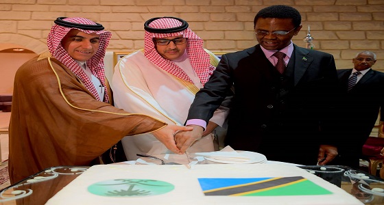 وكيل إمارة الرياض يحضر حفل سفارة تنزانيا لدى المملكة