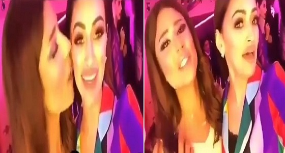 بالفيديو.. قبلة ليلى عبدالله لشوق الهادي تثير غضب الثانية