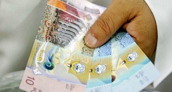 الكويت تفرض رسوم على تحويلات الوافدين للخارج