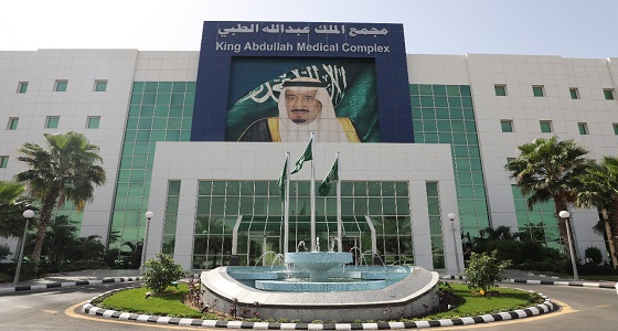 بالصور.. مجمع الملك عبدالله الطبي يستضيف برنامج &#8221; القيادة الآمنة &#8220;