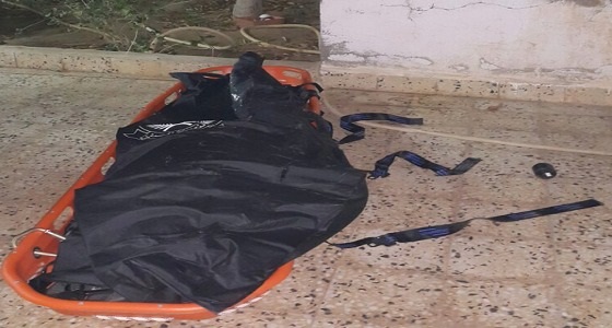 ” غريب أطوار ” يقتل خاله المسن ويذهب للصلاة في المسجد