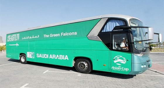 &#8221; الفيفا &#8221; تفاضل بين 3 شعارات لحافلة الأخضر في المونديال