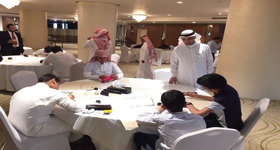 60 طالبا من 18 إدارة تعليمية في منافسات المشروع الوزاري &#8221; الخط العربي والزخرفة الإسلامية &#8220;