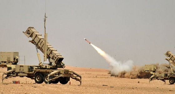 قوات الدفاع الجوي تعترض صاروخا باليستيا اطلقته الميليشيا الحوثية باتجاه جازان