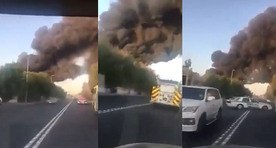 بالفيديو والصور.. حريق ضخم في أحد أحياء جدة