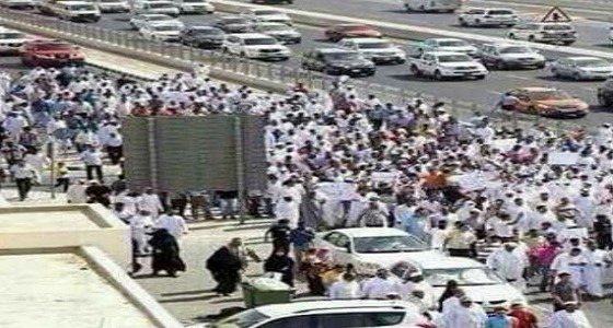 قطر تنتفض.. المظاهرات تجتاح الشوارع و &#8221; الحمدين &#8221; يهدد الشعب