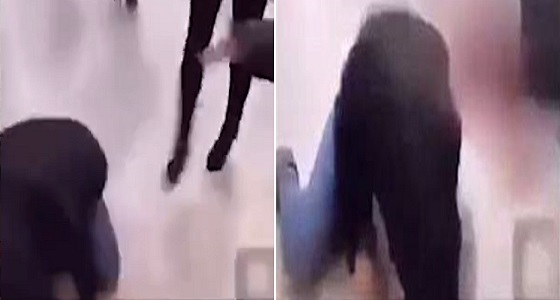 بالفيديو.. مشاجرة عنيفة بين فتيات ومراهقتين داخل مول تجاري