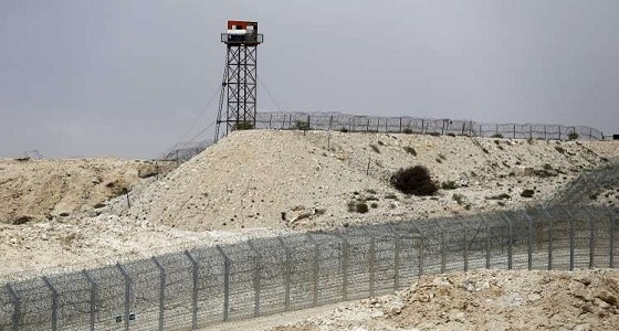 توطين الفلسطينيين بسيناء.. مصر تعدل قواعد التملك في شبه الجزيرة