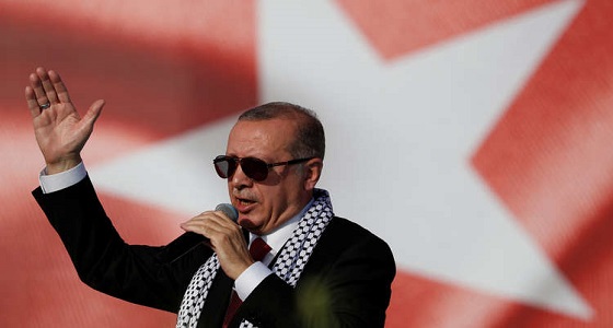بعد تصريحاته الاستفزازية عن الحرمين.. المواطنون يعرفون أردوغان ” حجمه “