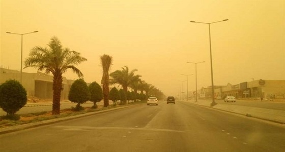 يستمر حتى المساء..الأرصاد تحذر أهالي 6 مناطق من الغبار