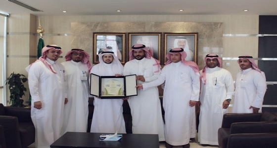 مستشفى الملك خالد ومركز الامير سلطان للخدمات الصحية يحصل على جائزة التميز