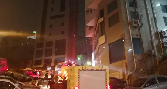 بالصور.. إخلاء 500 نزيلا من أحد الفنادق بمكة المكرمة إثر اندلاع حريق