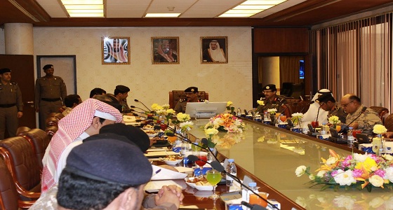 &#8221; المطيري &#8221; يعقد اجتماعا بأعضاء اللجنة الأمنية الدائمة في الرياض
