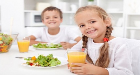 توقف فورا عن إعطاء أطفالك عصير البرتقال أثناء الإفطار