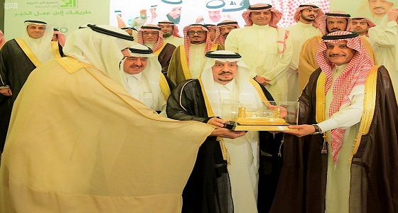 الأمير فيصل بن بندر يرعى حفل جمعية البر الخيرية بمحافظة المجمعة