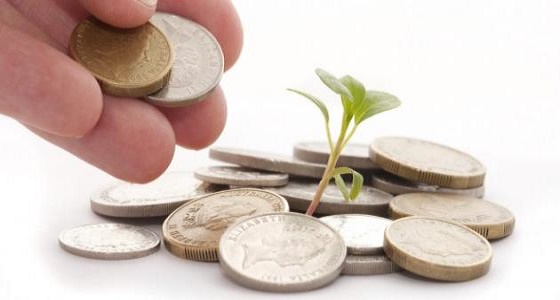 حكم إعطاء الجد زكاة المال لأحفاده