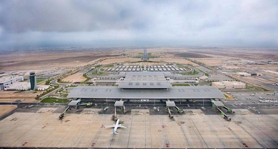 بعد تأثر ظفار بـ &#8221; ميكونو &#8221; .. تجديد إغلاق مطار صلالة