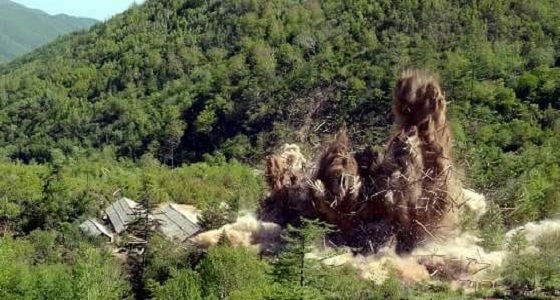 بالفيديو.. ” بيونج يانج ” تفجر عدة مواقع نووية