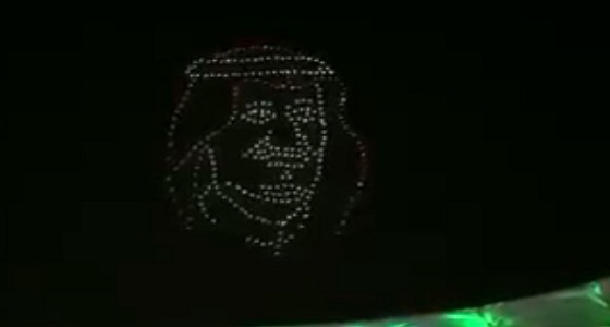 بالفيديو.. عروض مُذهلة بطائرات ” الدرونز ” لحفل نهائي كأس خادم الحرمين