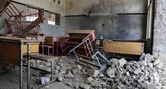بالصور.. أجزاء من المناهج الدراسية لمدارس الحوثي &#8221; كارثة &#8220;