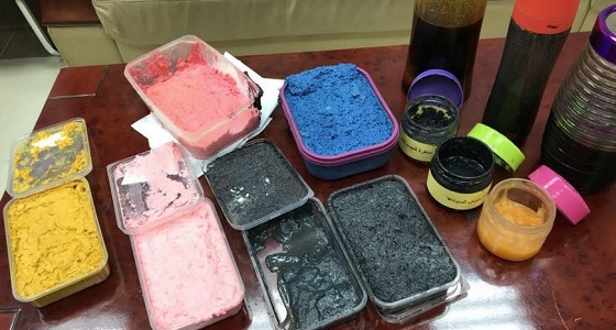 مصادرة خلطات مجهولة المصدر وتغريم ناد نسائي بالخرج