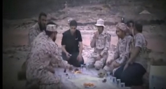 بالفيديو.. أبطال الحد الجنوبي يوفقون بين مواجهة العدو وصيام رمضان