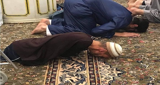 رجل فقد جزء من جسده ليكمله تعلق روحه بالله