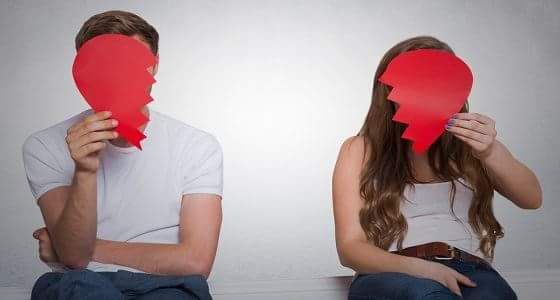 عادات خاطئة تفسد علاقتك بشريكك ببطء