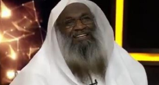 بالفيديو.. الكلباني: أعد أولادي بمكافأة 500 ريال إذا خسر الهلال