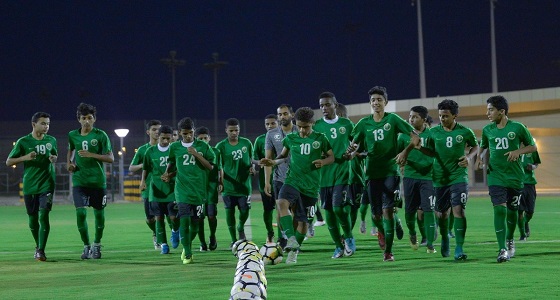 بالصور.. بدء برنامج الإعداد للتصفيات الآسيوية بمنتخب الناشئين