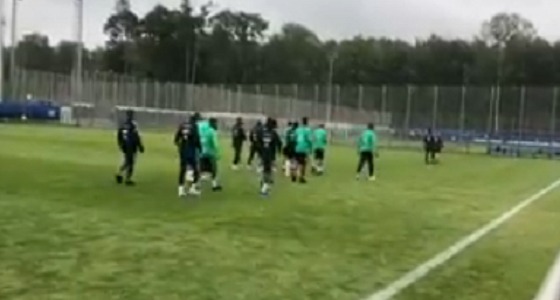 بالفيديو.. الأخضر يستعد لمواجهة المنتخب المصري