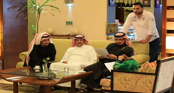 شير شات يسلط الضوء على صراع الأجيال