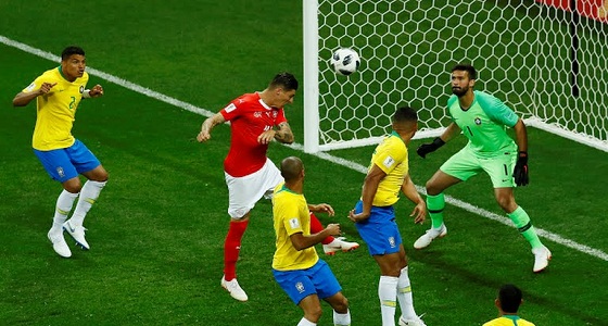 سويسرا تحرز هدف التعادل مع البرازيل