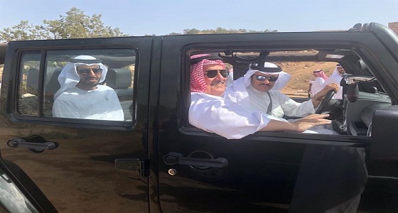 رئيس هيئة السياحة ووزير خارجية البحرين في نزهة بالشفا