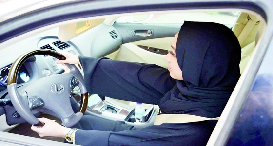 المرور توضح العقوبة التي تنتظر المرأة حال قيادتها للسيارة قبل الموعد