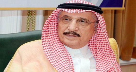 أمير جازان يقدم التعازي لوالد وأسرة الشهيد حجي