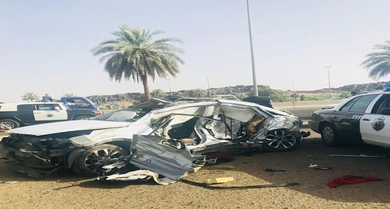 وفاة شخص وإصابة إثنين إثر حادث تصادم 3سيارات بحائل