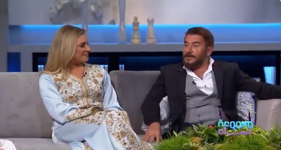 بالفيديو..عابد فهد يكشف تفاصيل اللقاء الأول بزوجته: انجذبت لها من أول نظرة