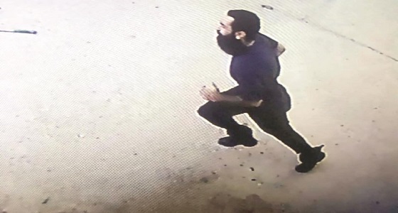 بعد تكرار الشكاوى النسائية.. الكويت تبحث عن شاب يخدش حياء النساء بأفعال فاضحة