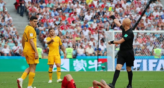 بالصور.. بيرو تودع المونديال بعد الإطاحة بإستراليا