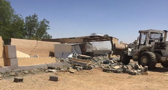 أمانة الطائف تزيل تعديات في جنوب المحافظة بمساحة 53 ألف م2